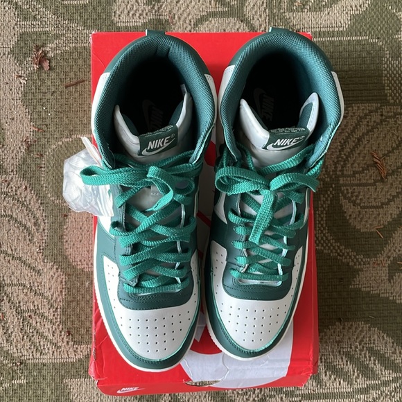 Nike Terminator - Picture 5 of 6